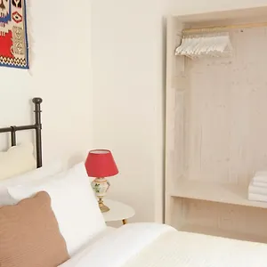 Wishlist Residences - Charles Bridge Karlova , Prag Tschechische Republik