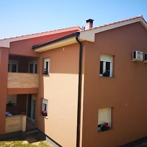 Manda , Omišalj Kroatien